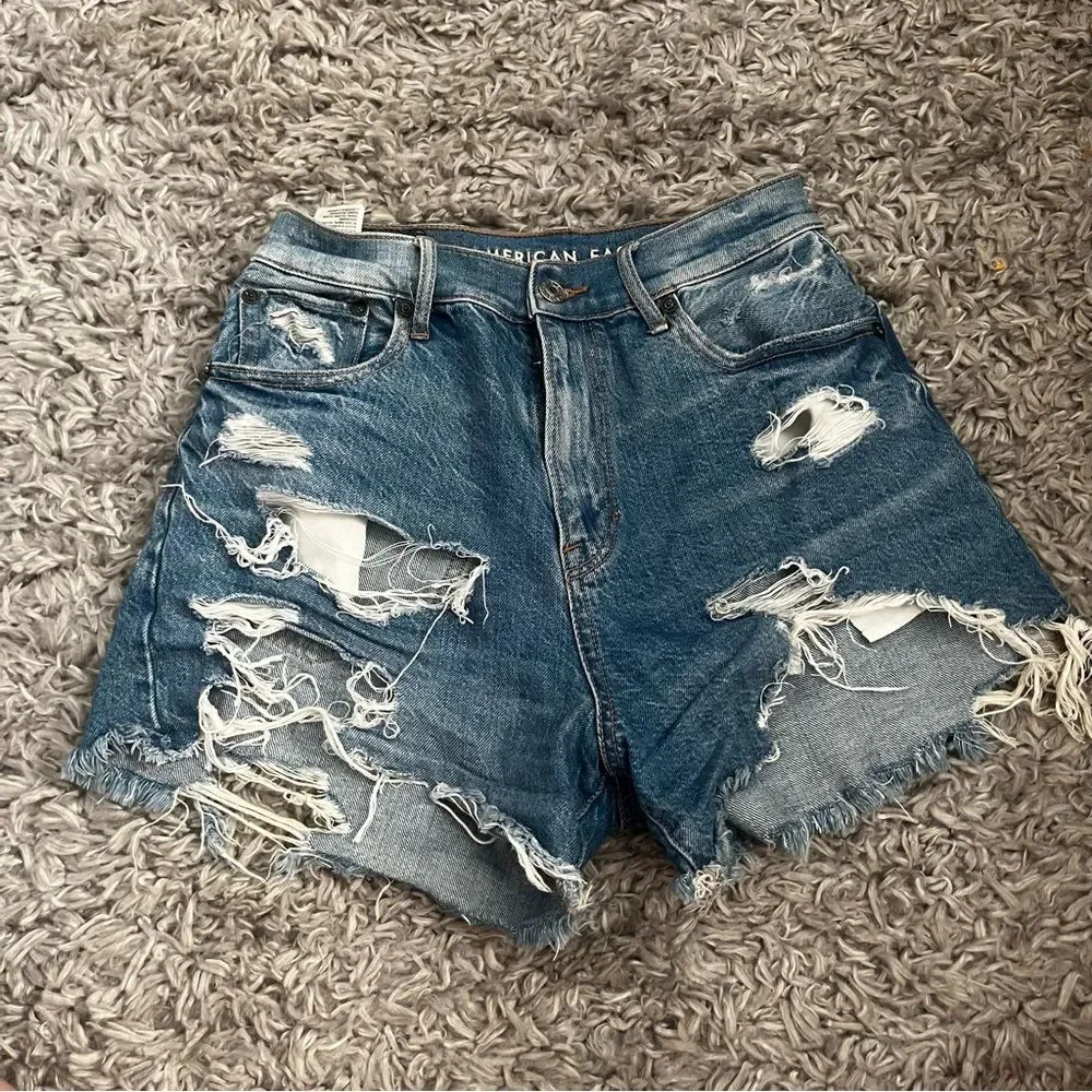 American Eagle Highest Rise 90s Boyfriend Shorts size 0